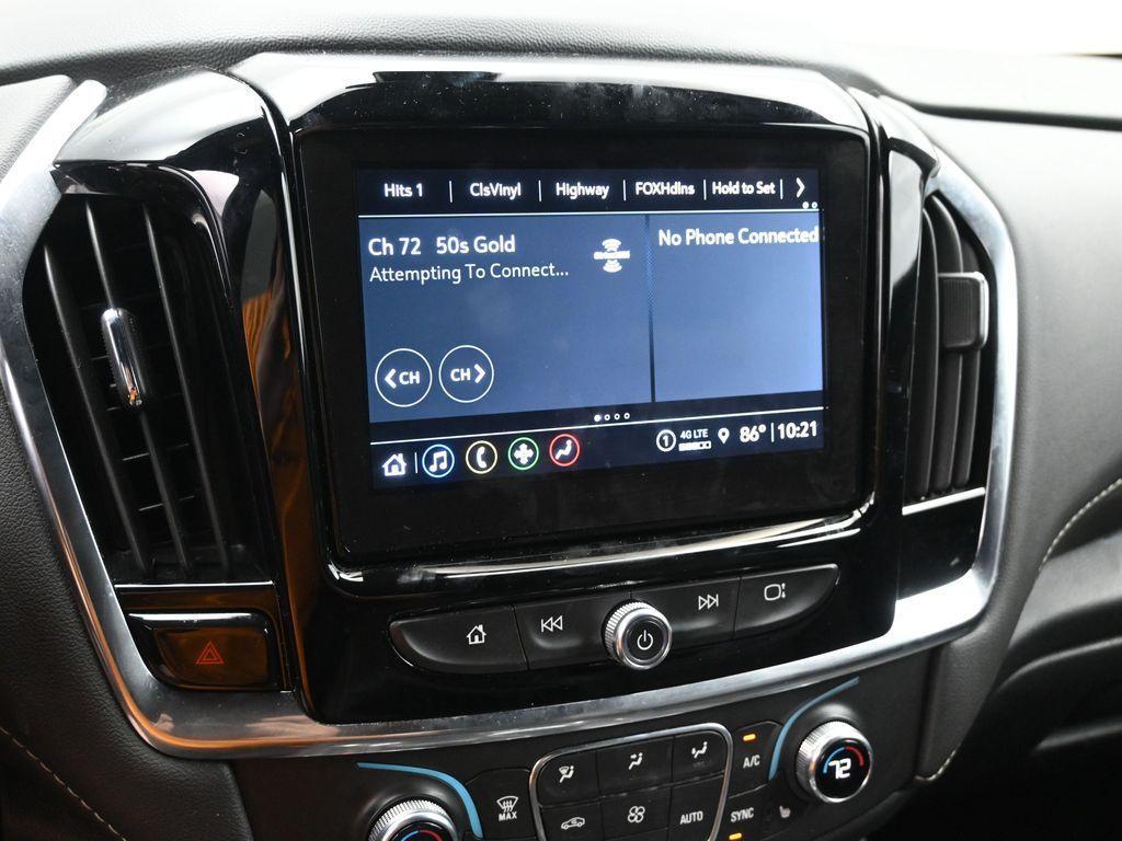 used 2023 Chevrolet Traverse car, priced at $29,983