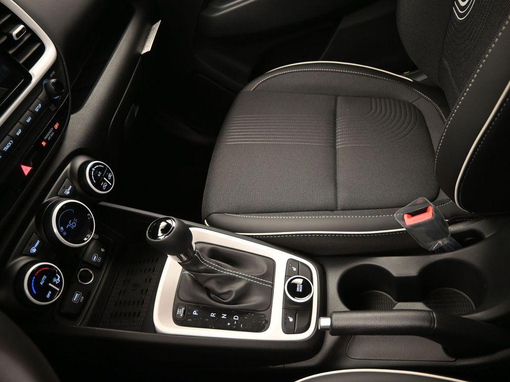 new 2025 Hyundai Venue car, priced at $24,390