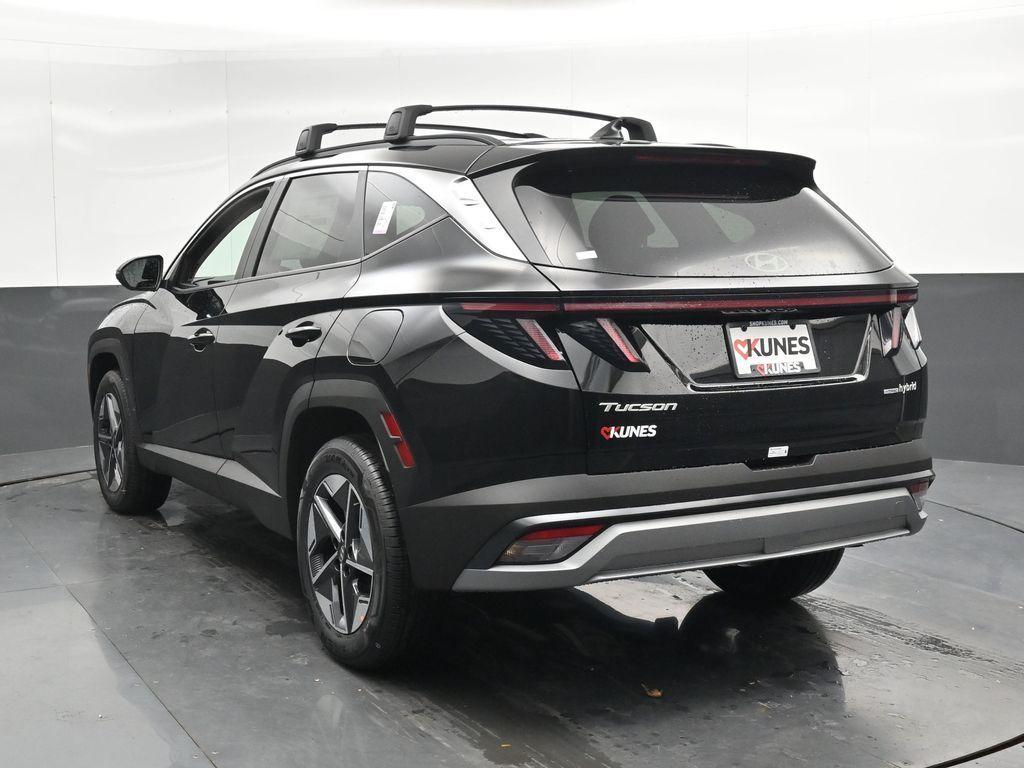 new 2026 Hyundai TUCSON Hybrid car, priced at $34,305