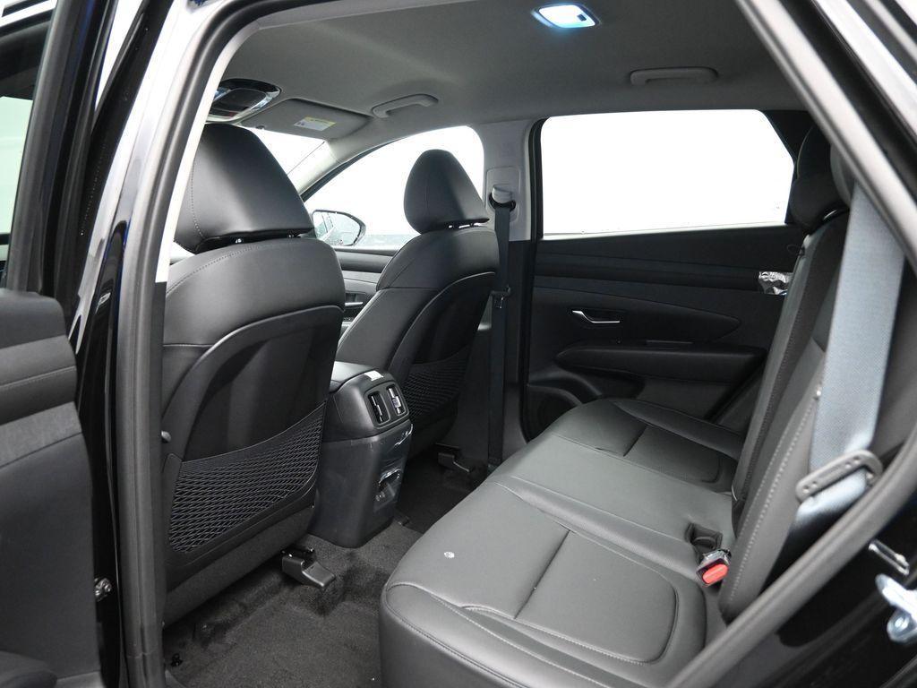 new 2026 Hyundai TUCSON Hybrid car, priced at $34,305