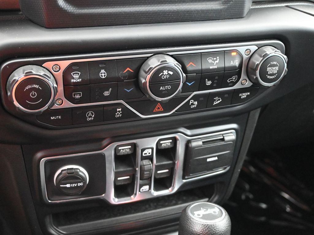used 2019 Jeep Wrangler Unlimited car, priced at $31,244