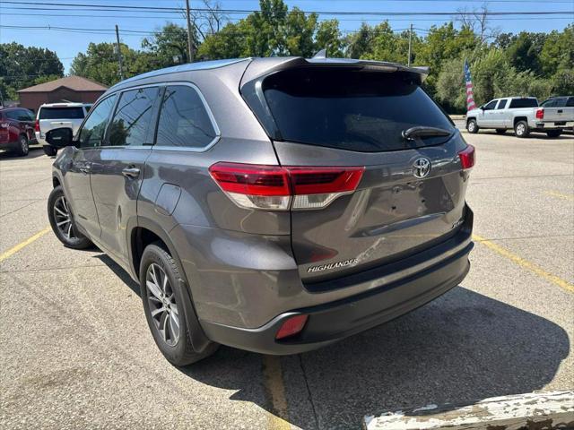 used 2018 Toyota Highlander car, priced at $17,495