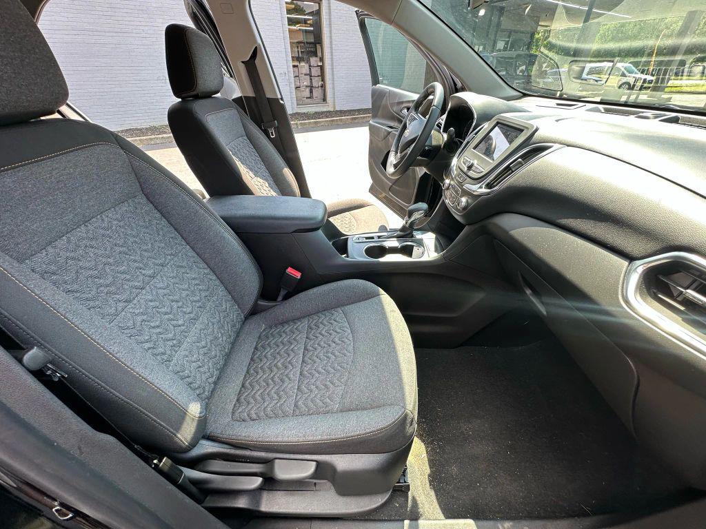 used 2022 Chevrolet Equinox car, priced at $18,495