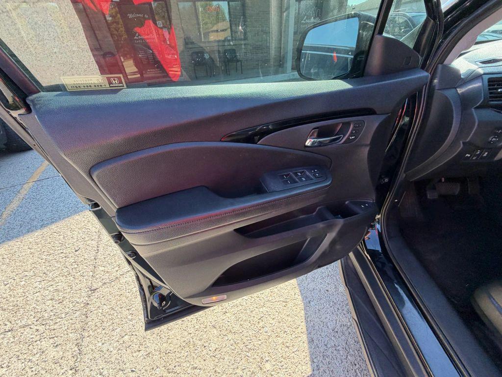 used 2019 Honda Pilot car, priced at $21,540