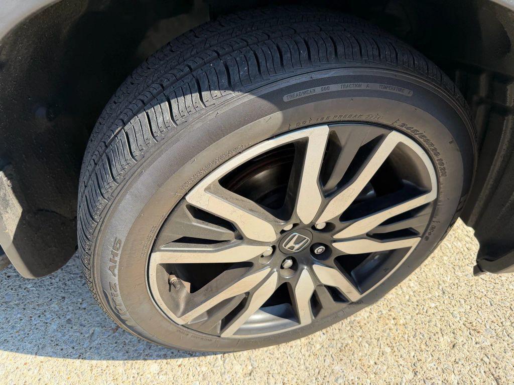 used 2019 Honda Pilot car, priced at $21,540