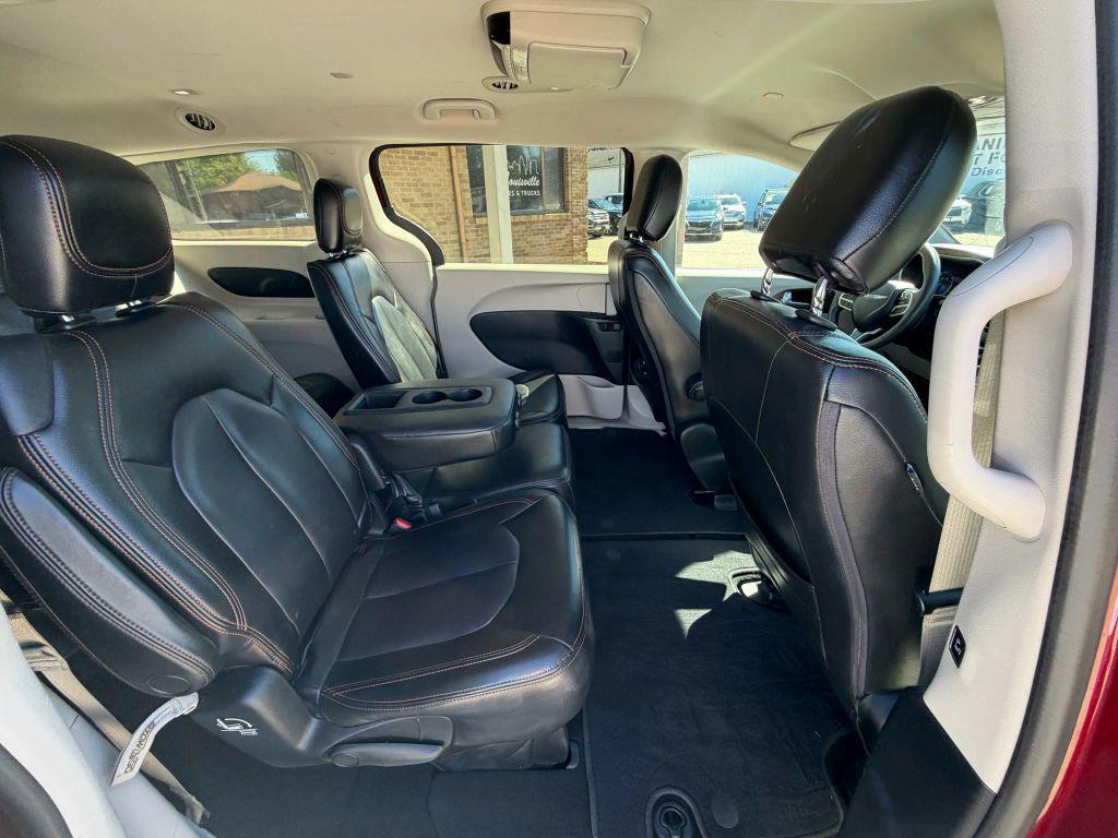 used 2017 Chrysler Pacifica car, priced at $12,995