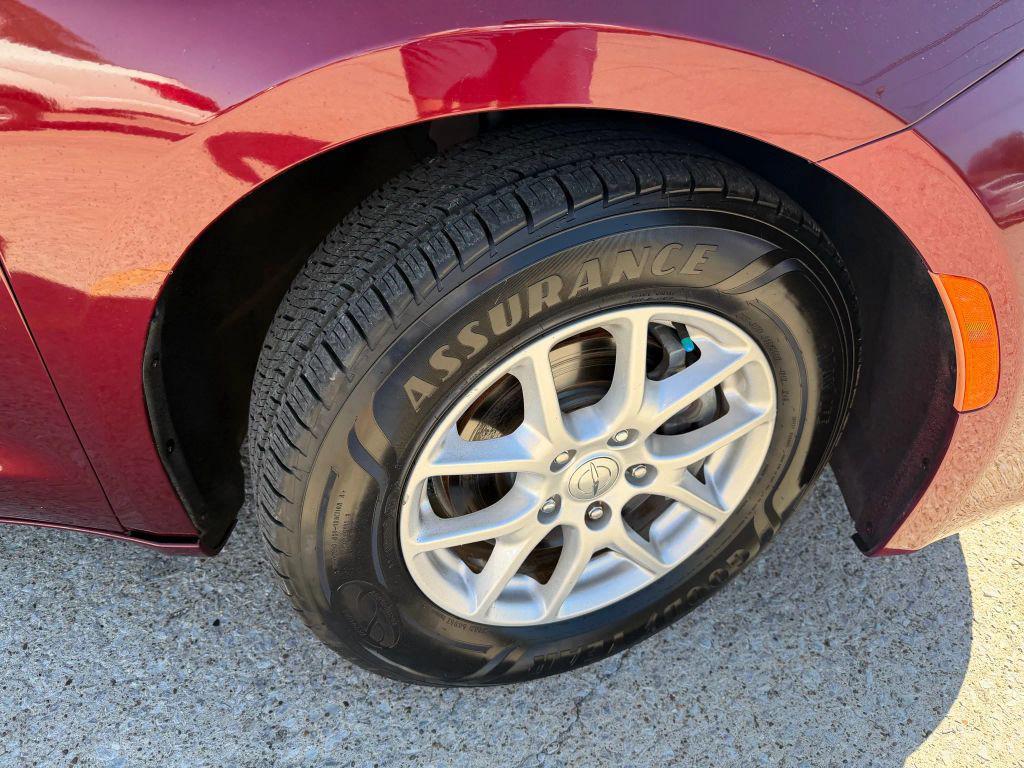 used 2017 Chrysler Pacifica car, priced at $12,995