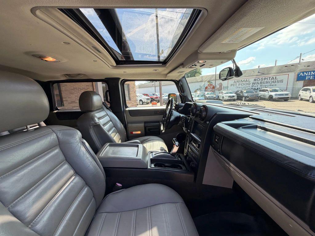 used 2005 Hummer H2 car, priced at $14,995