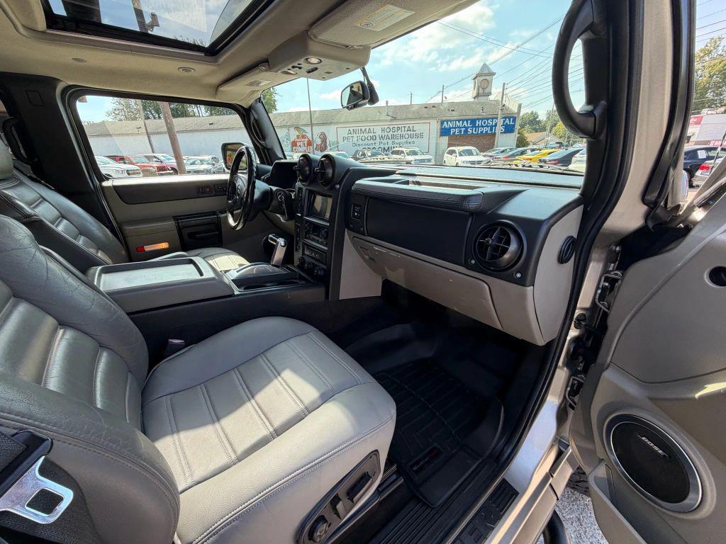 used 2005 Hummer H2 car, priced at $14,995