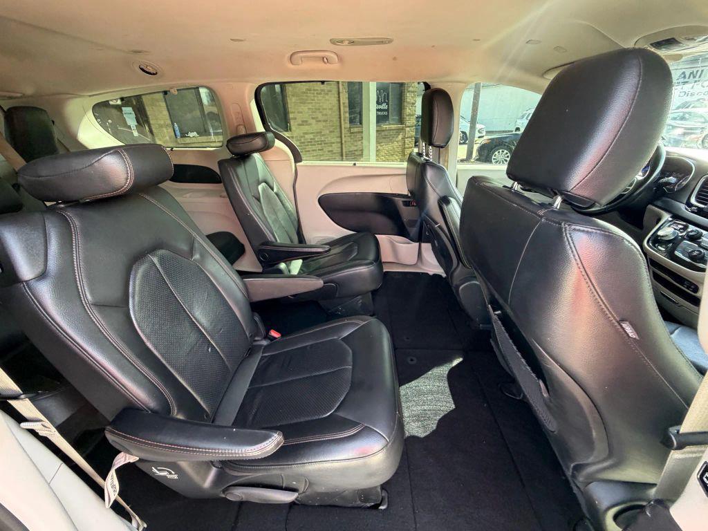 used 2020 Chrysler Pacifica car, priced at $15,211