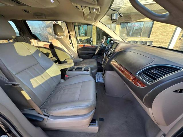 used 2016 Chrysler Town & Country car, priced at $4,450