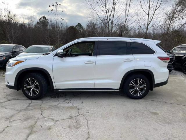 used 2016 Toyota Highlander car, priced at $16,995