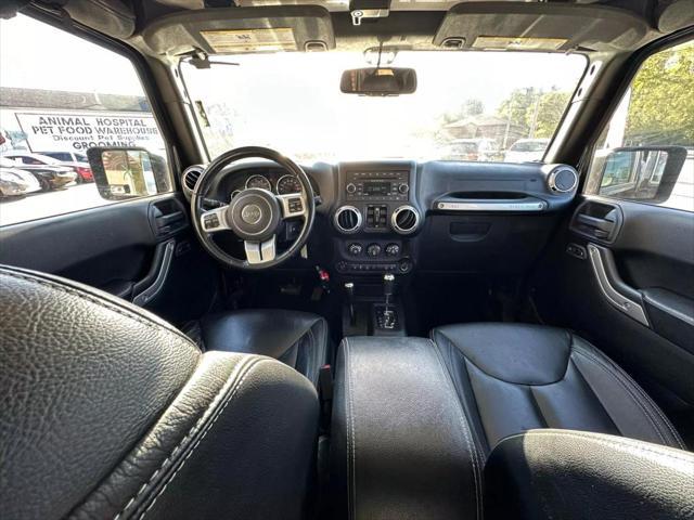 used 2016 Jeep Wrangler Unlimited car, priced at $19,995