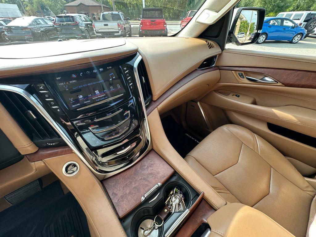 used 2016 Cadillac Escalade ESV car, priced at $22,620
