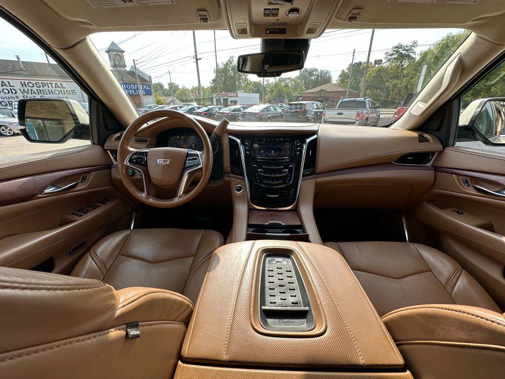 used 2016 Cadillac Escalade ESV car, priced at $22,620
