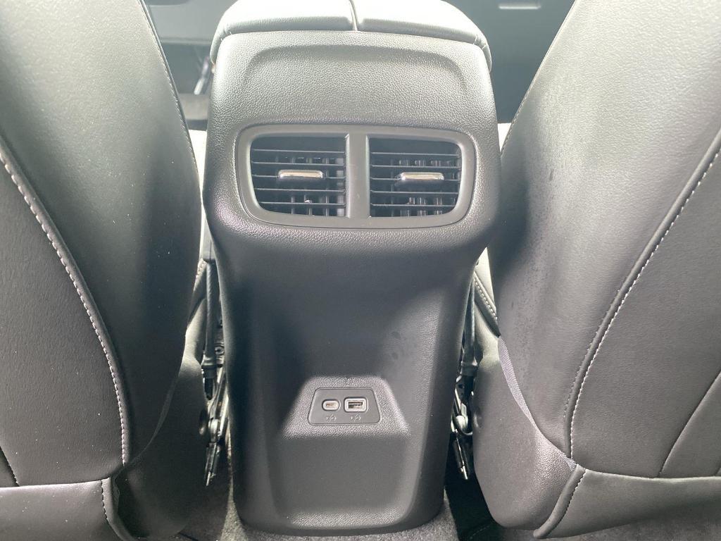 used 2023 Buick Envision car, priced at $29,000