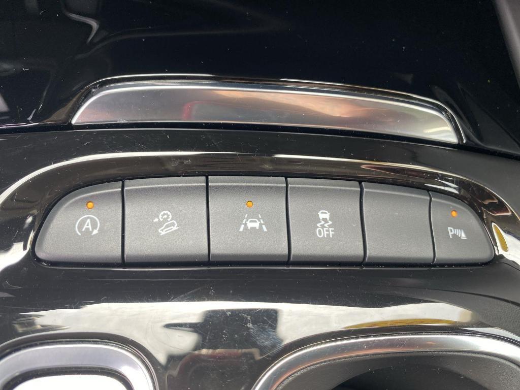 used 2023 Buick Envision car, priced at $29,000