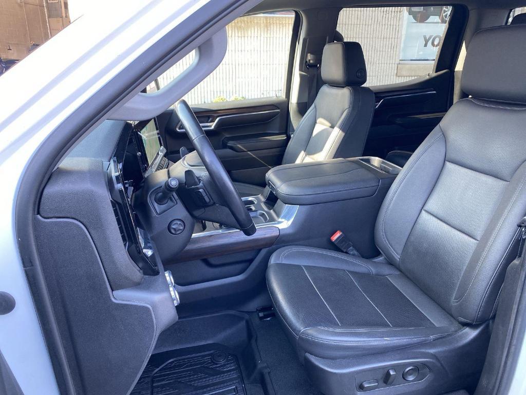 used 2023 GMC Sierra 1500 car, priced at $47,500