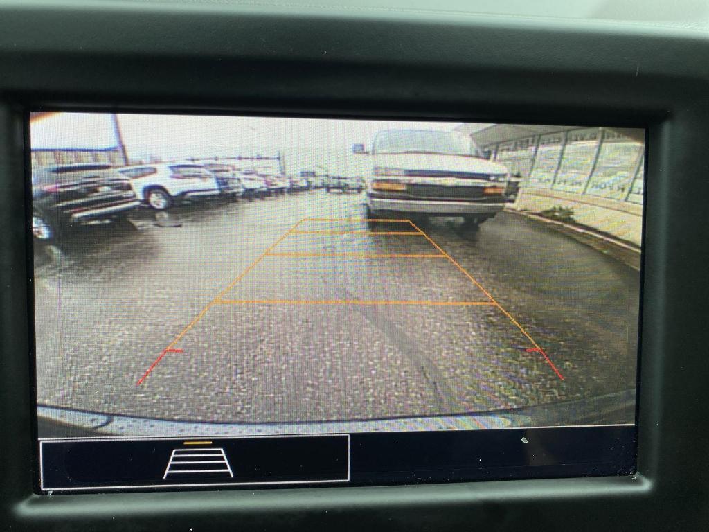 used 2022 Chevrolet Equinox car, priced at $22,000