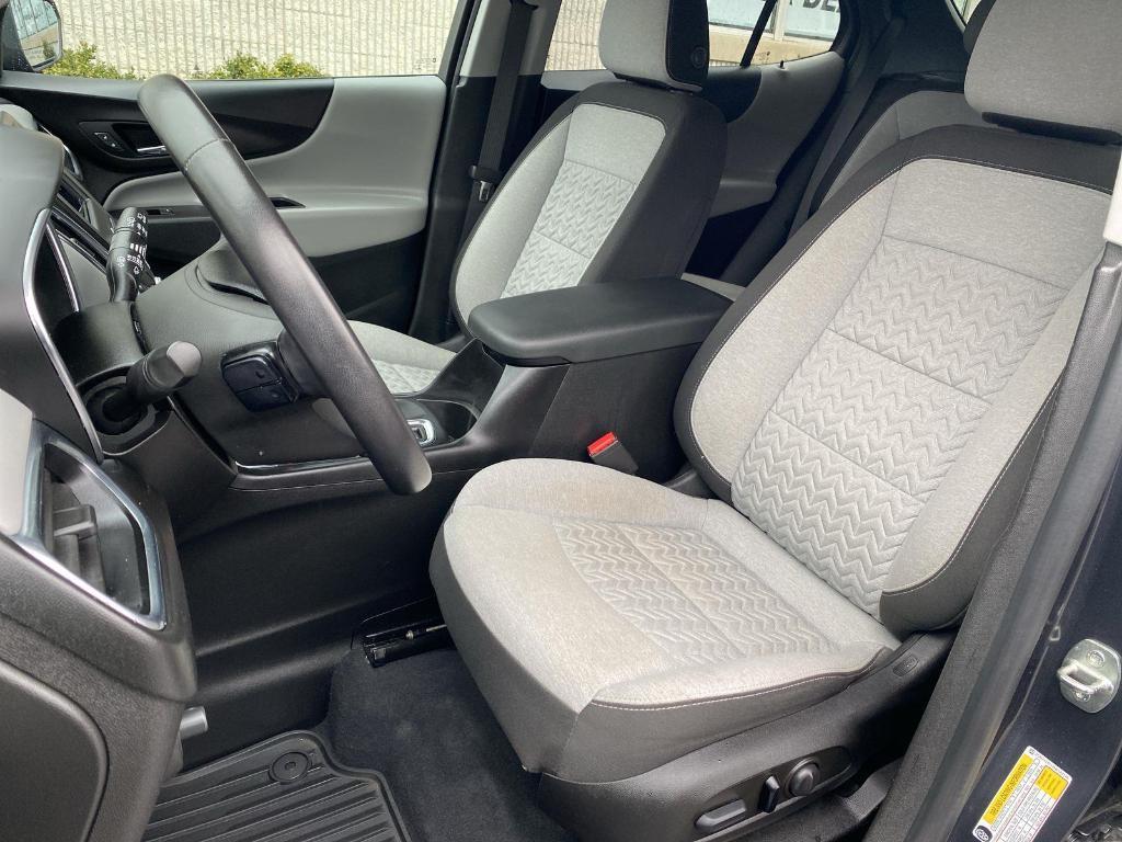 used 2022 Chevrolet Equinox car, priced at $22,000
