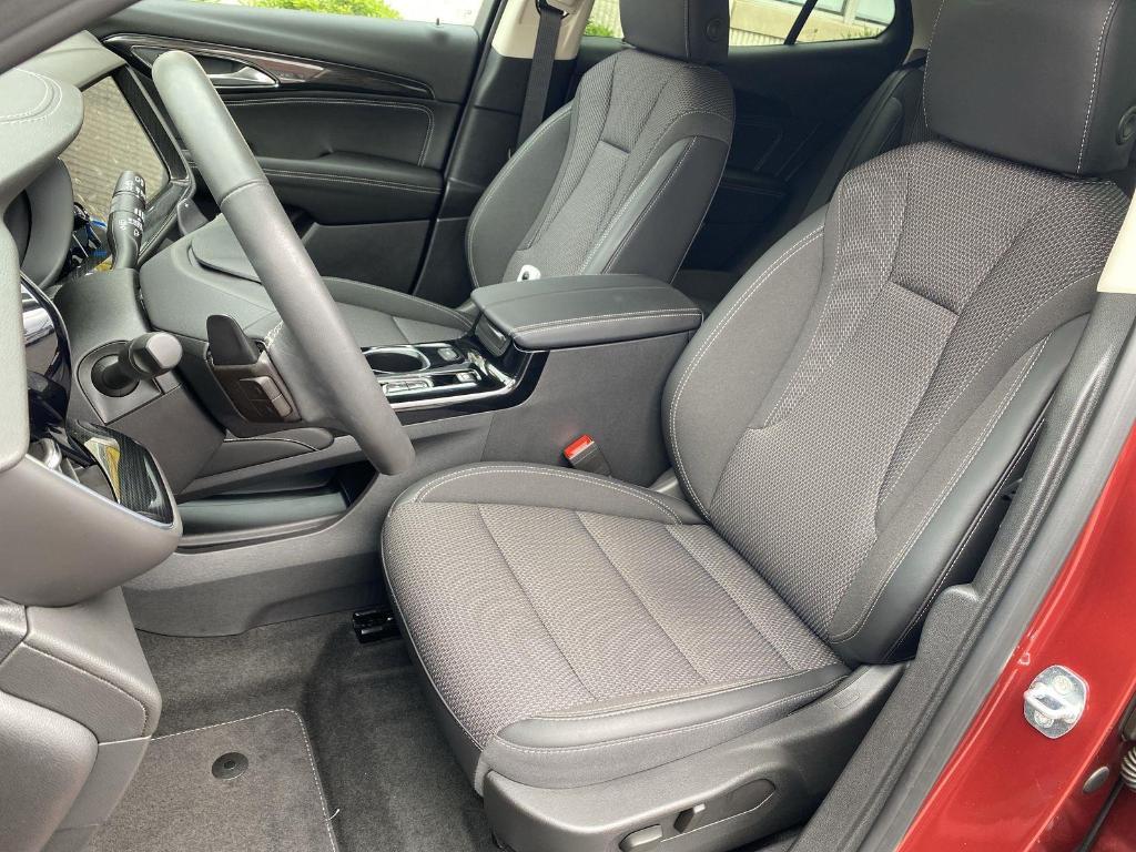 used 2023 Buick Envision car, priced at $29,000
