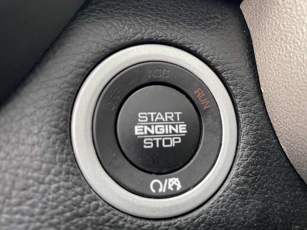used 2021 Ram 1500 car, priced at $39,000
