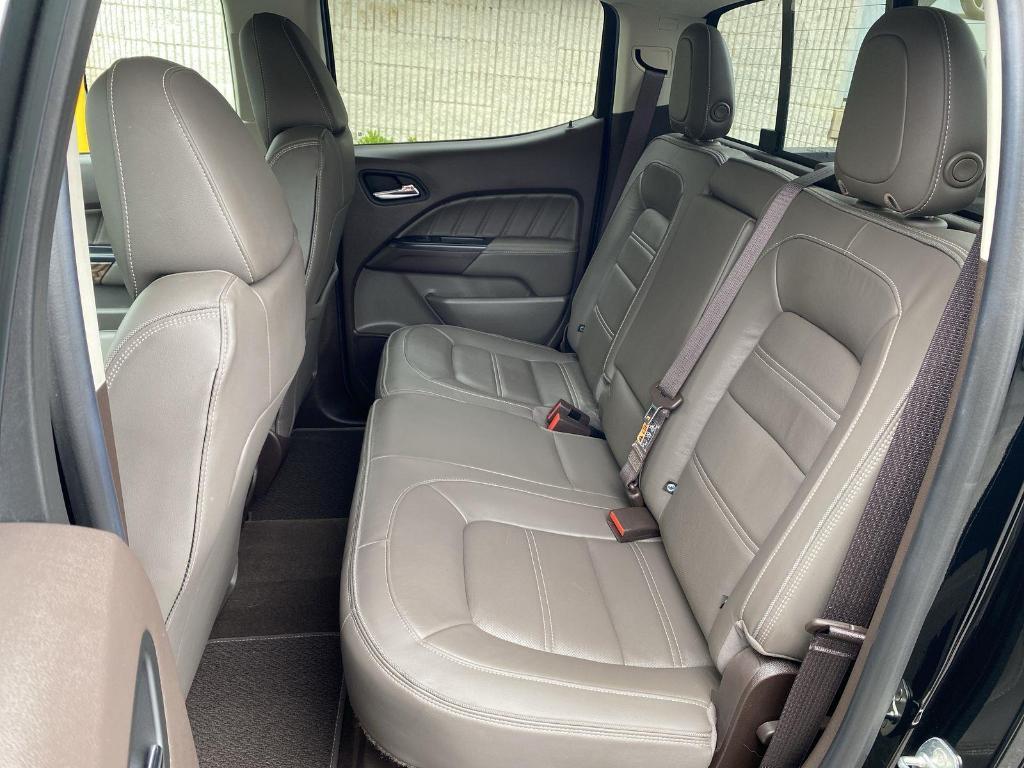 used 2022 GMC Canyon car, priced at $33,000