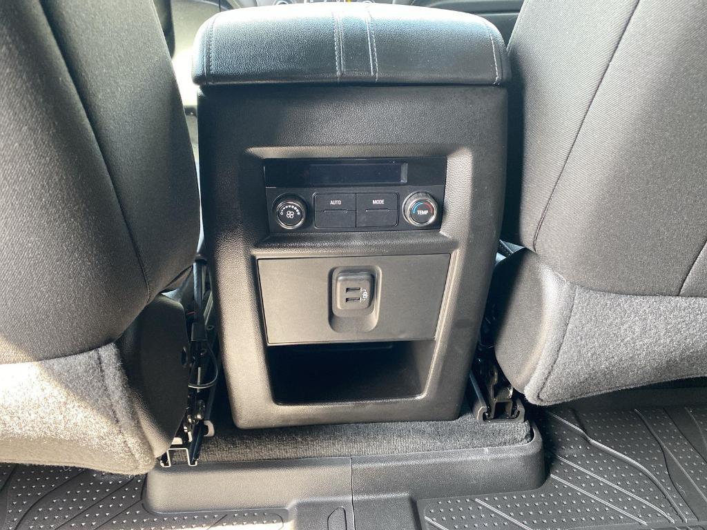 used 2023 Chevrolet Traverse car, priced at $33,500