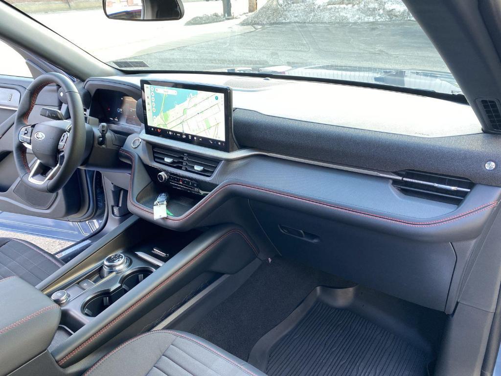 used 2025 Ford Explorer car, priced at $41,500
