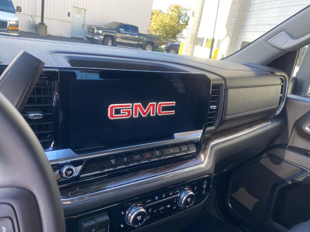 used 2024 GMC Sierra 2500 car, priced at $60,500