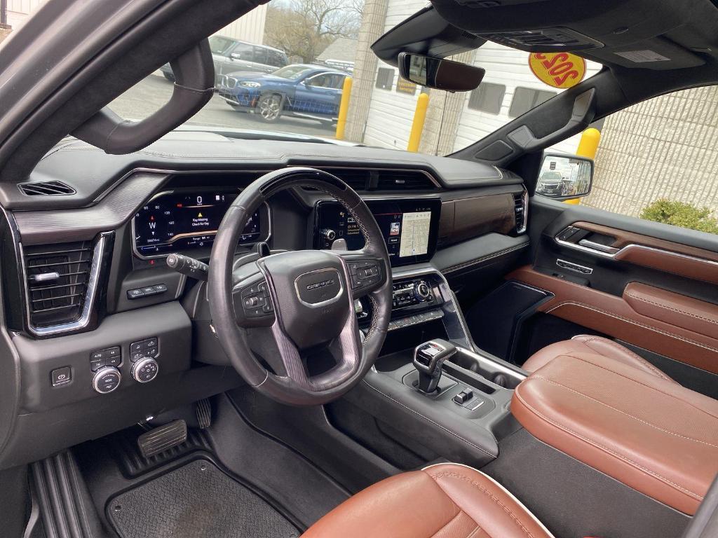 used 2023 GMC Sierra 1500 car, priced at $58,000