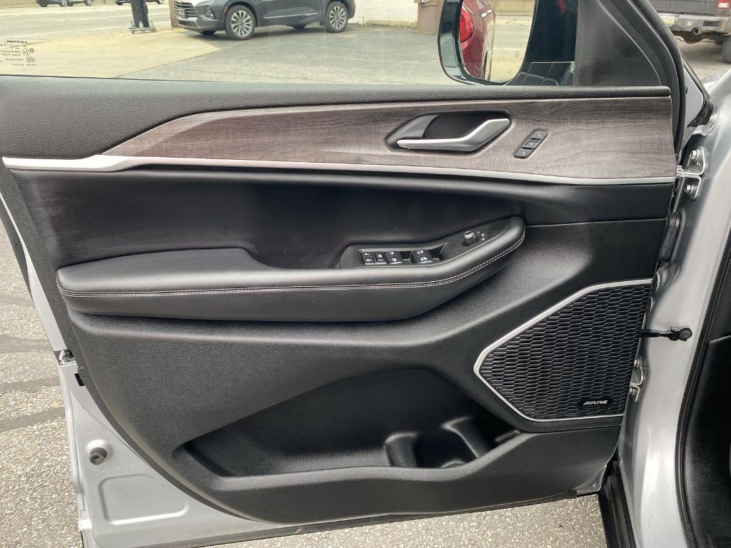 used 2021 Jeep Grand Cherokee L car, priced at $30,500