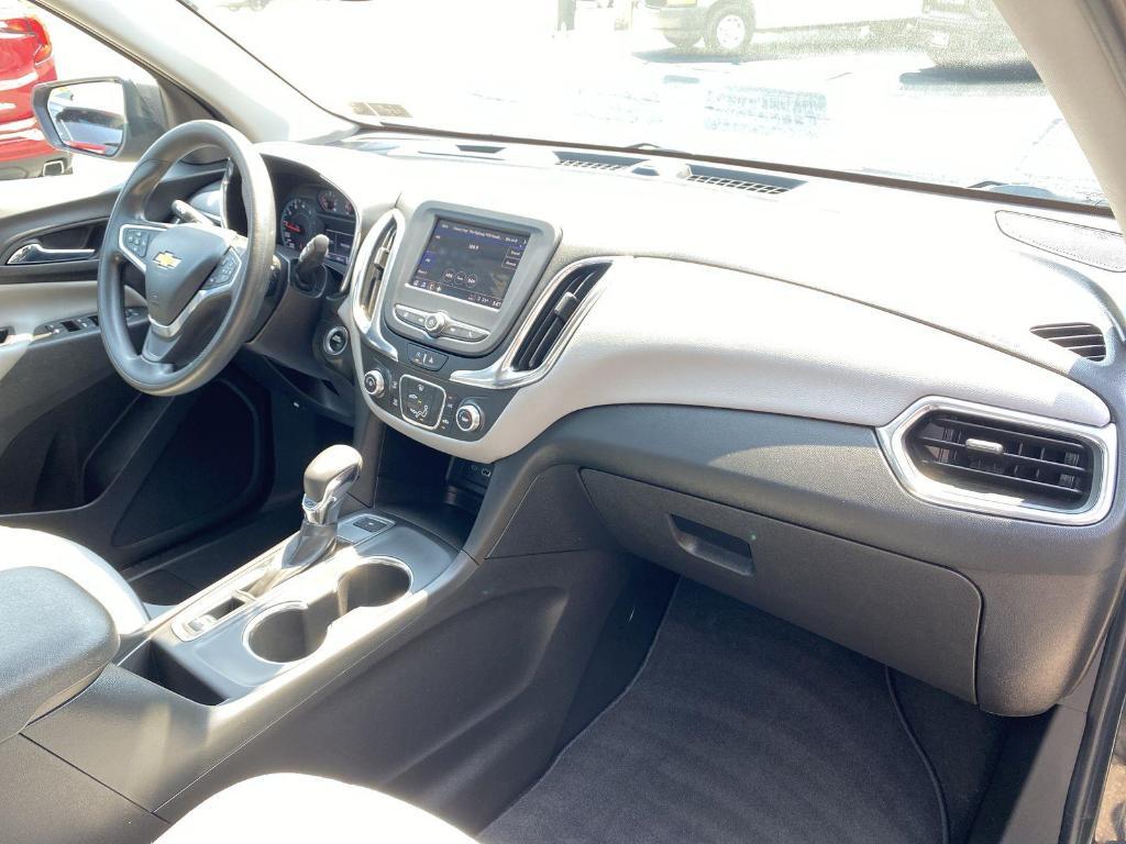 used 2022 Chevrolet Equinox car, priced at $21,500