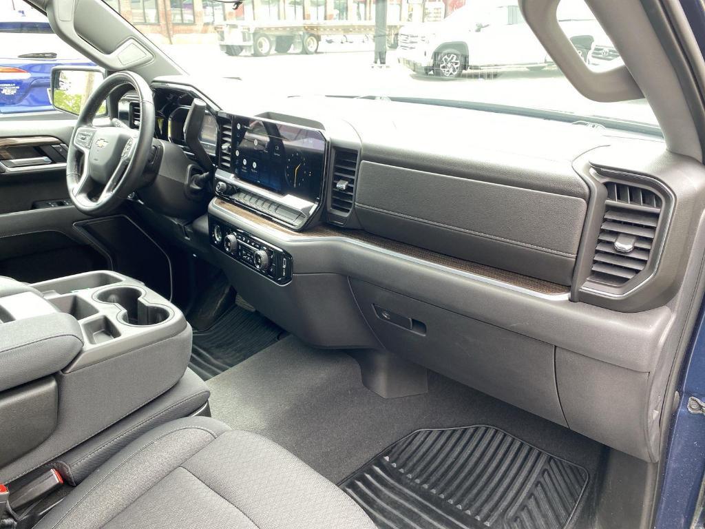used 2022 Chevrolet Silverado 1500 car, priced at $35,500