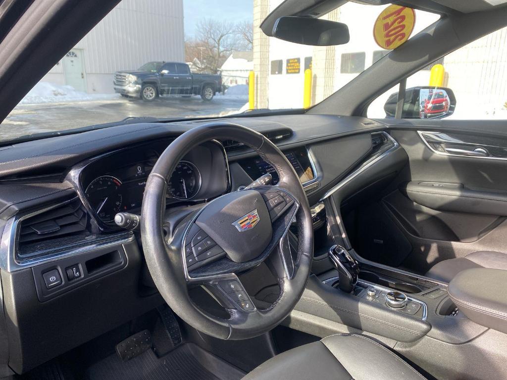 used 2021 Cadillac XT5 car, priced at $29,500