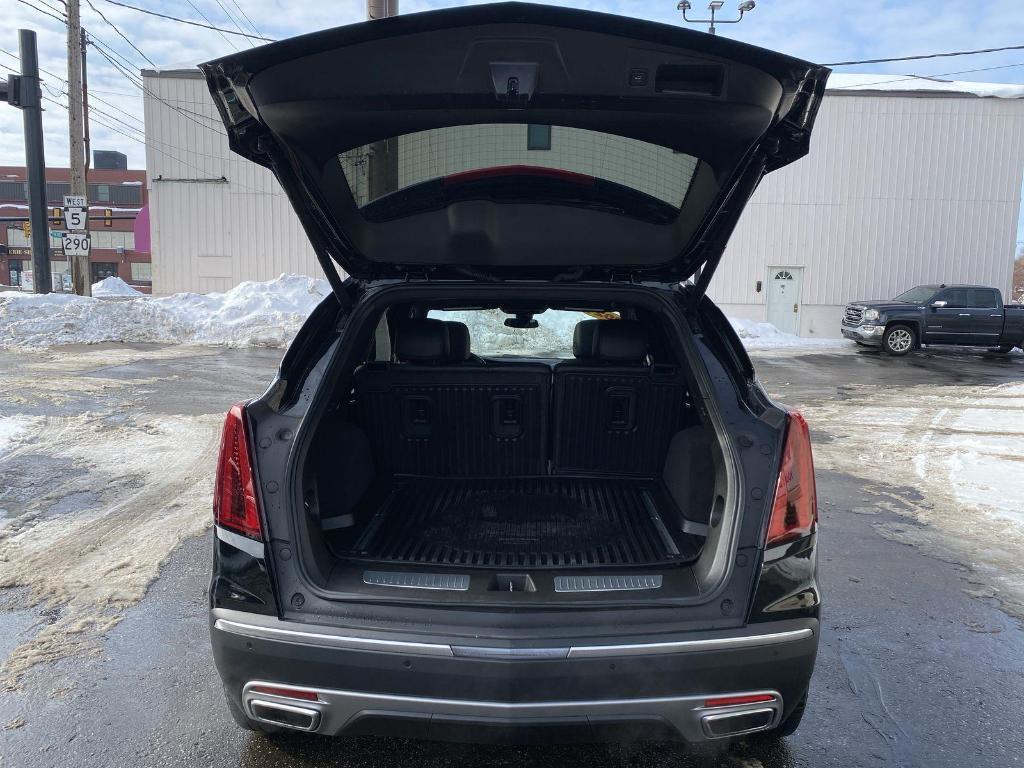 used 2021 Cadillac XT5 car, priced at $29,500