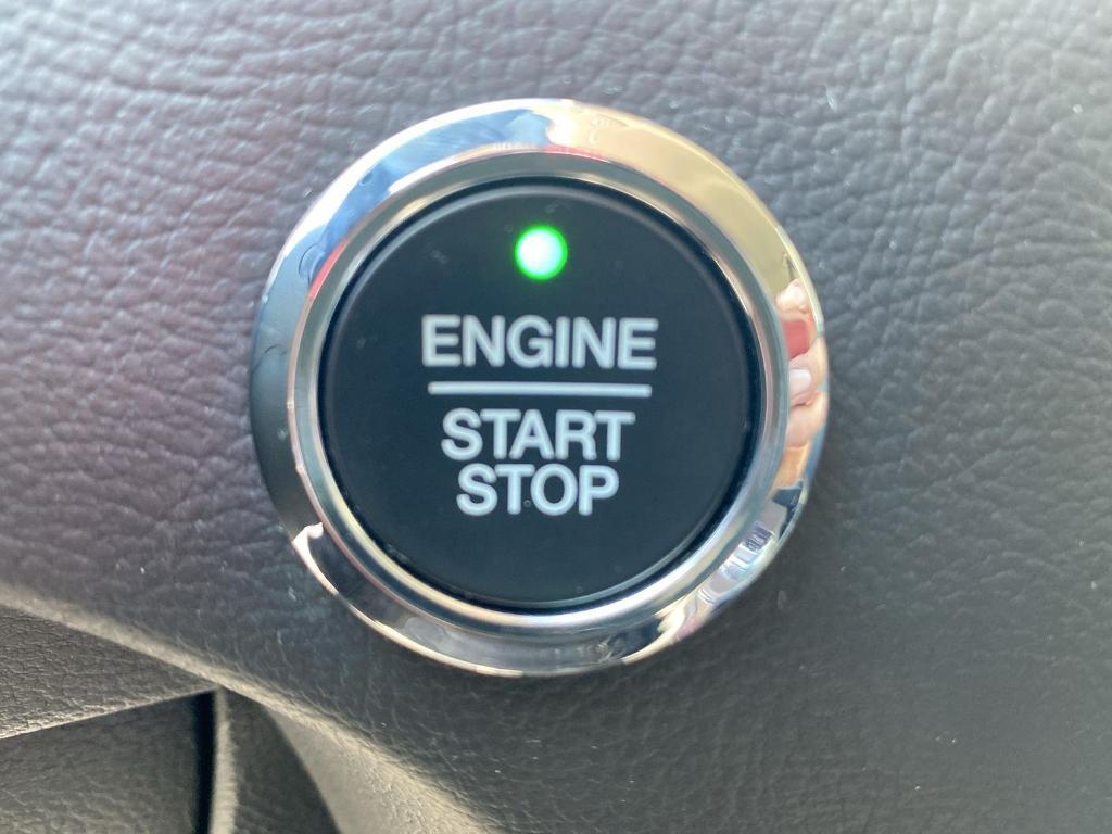 used 2024 Ford Edge car, priced at $30,000
