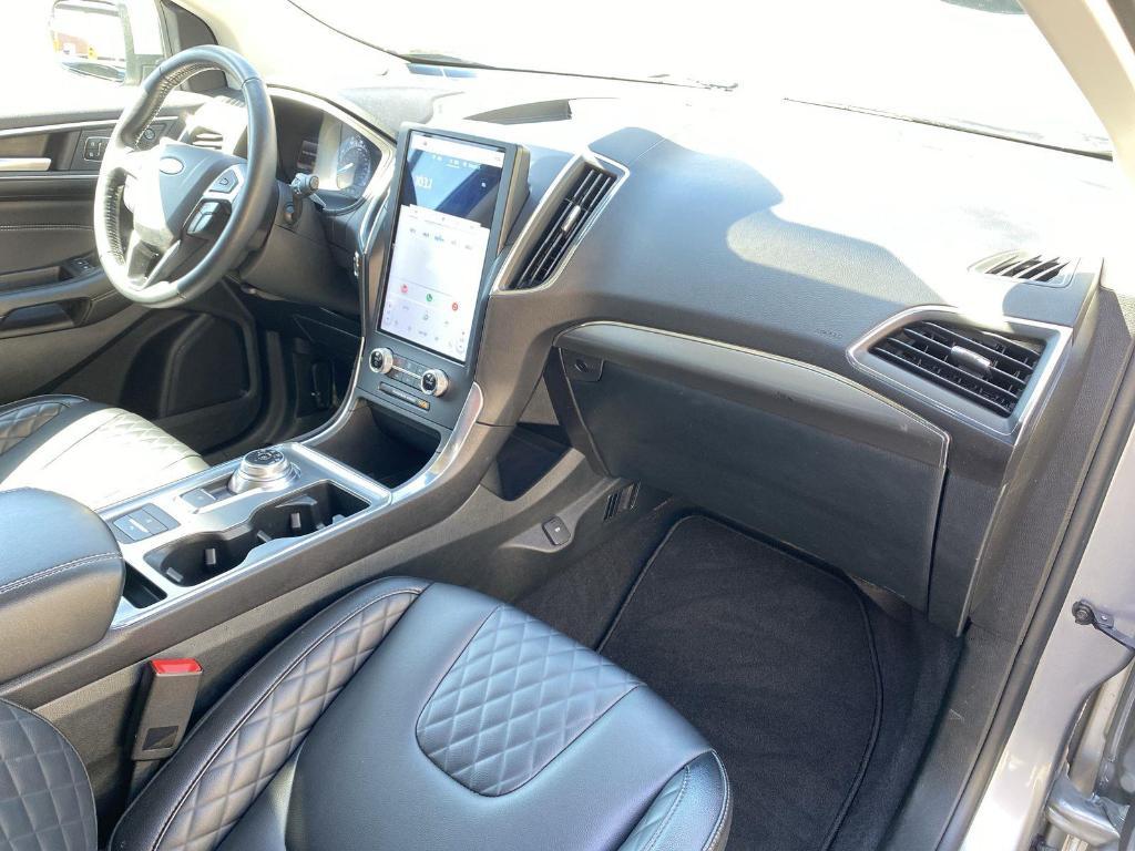 used 2024 Ford Edge car, priced at $30,000