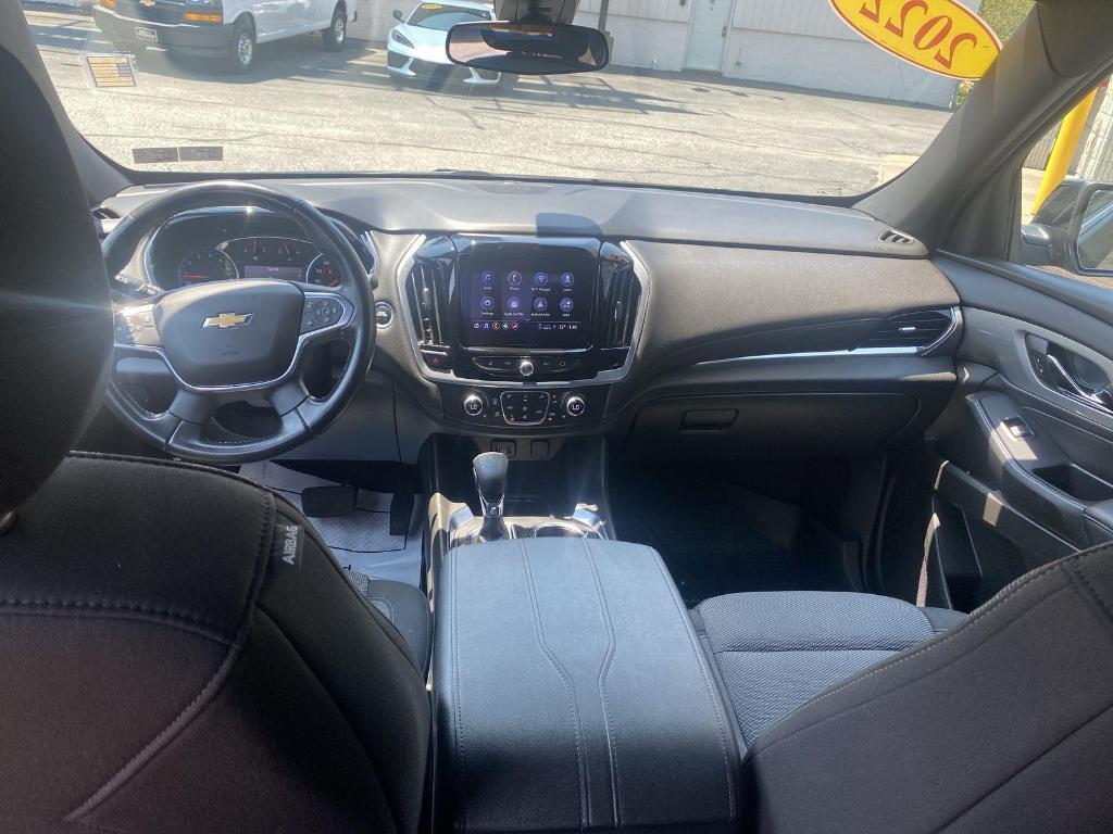 used 2022 Chevrolet Traverse car, priced at $31,000