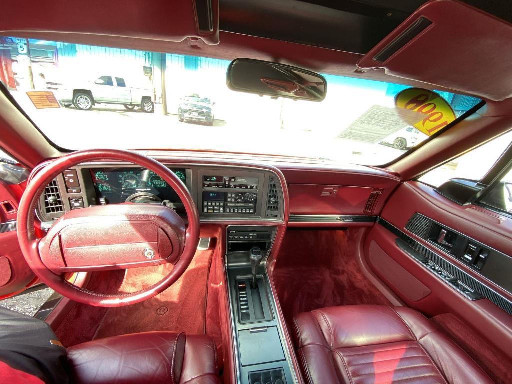 used 1990 Buick Reatta car, priced at $13,500