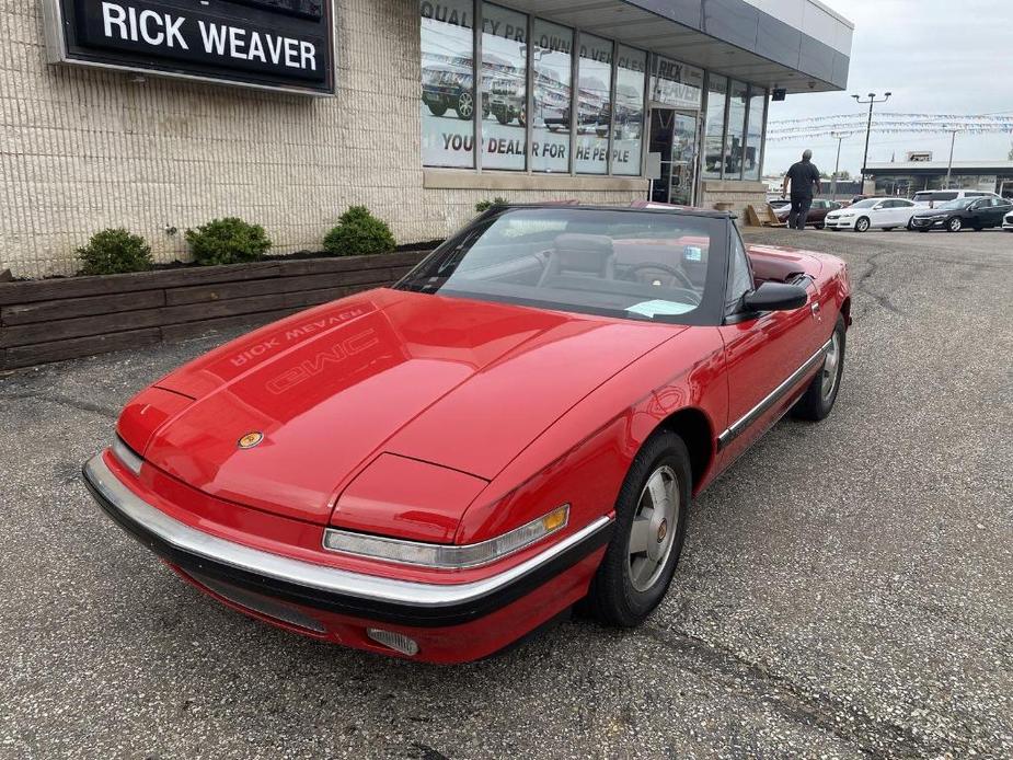 used 1990 Buick Reatta car, priced at $17,500