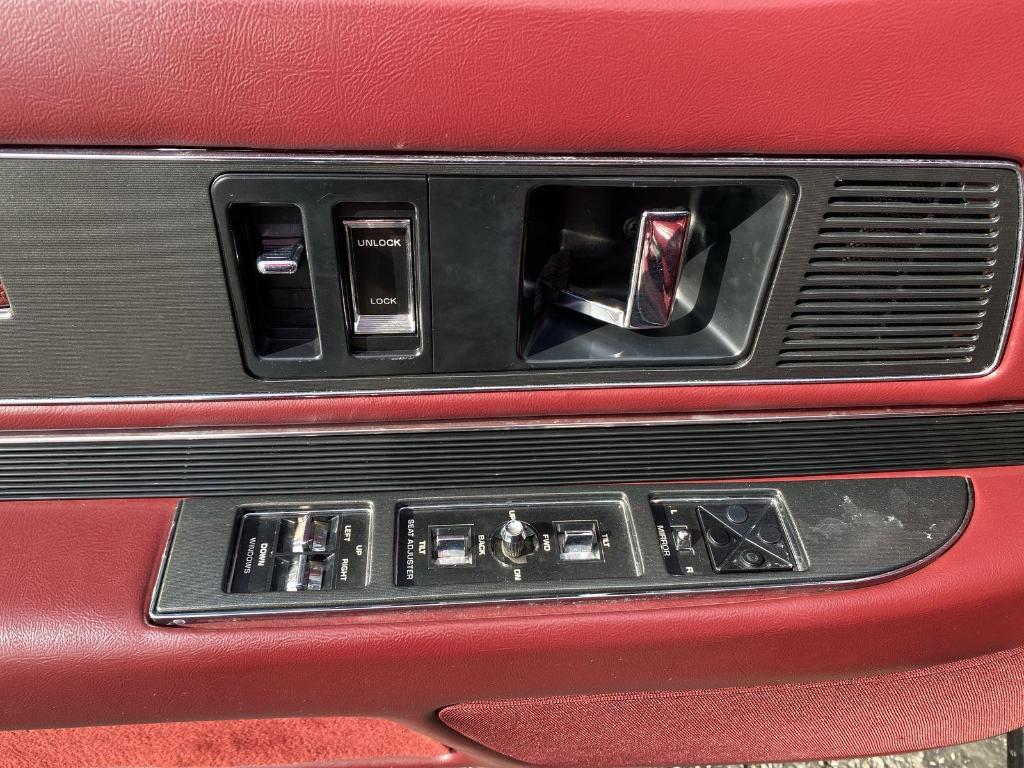 used 1990 Buick Reatta car, priced at $13,500
