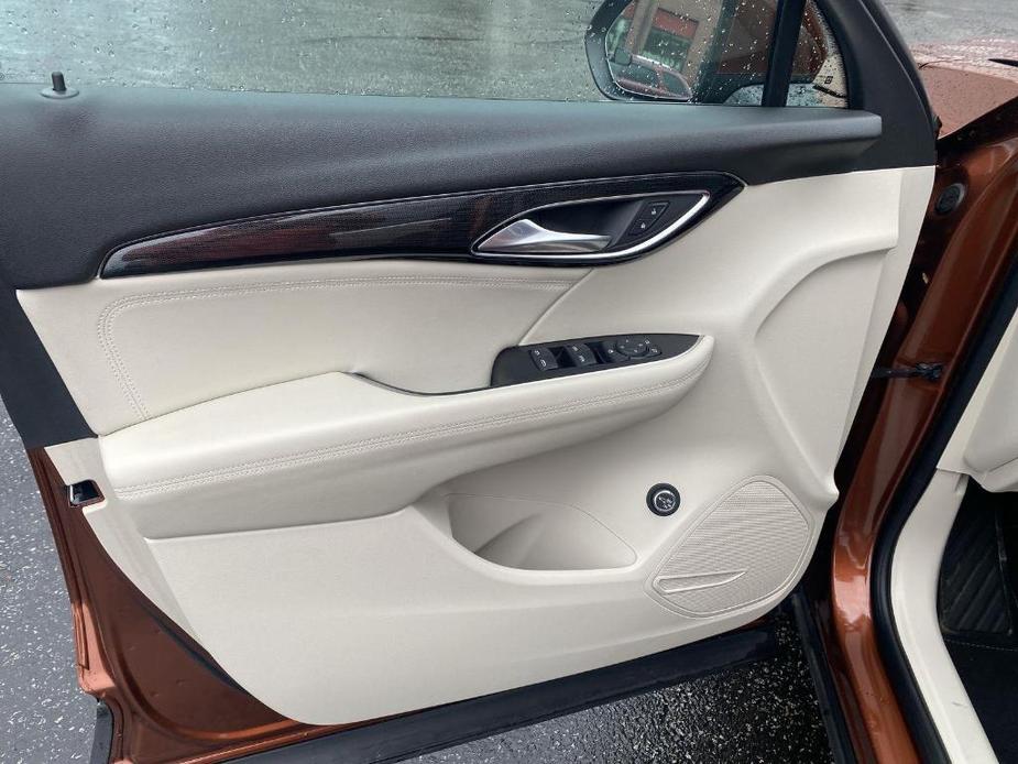 used 2021 Buick Envision car, priced at $25,000