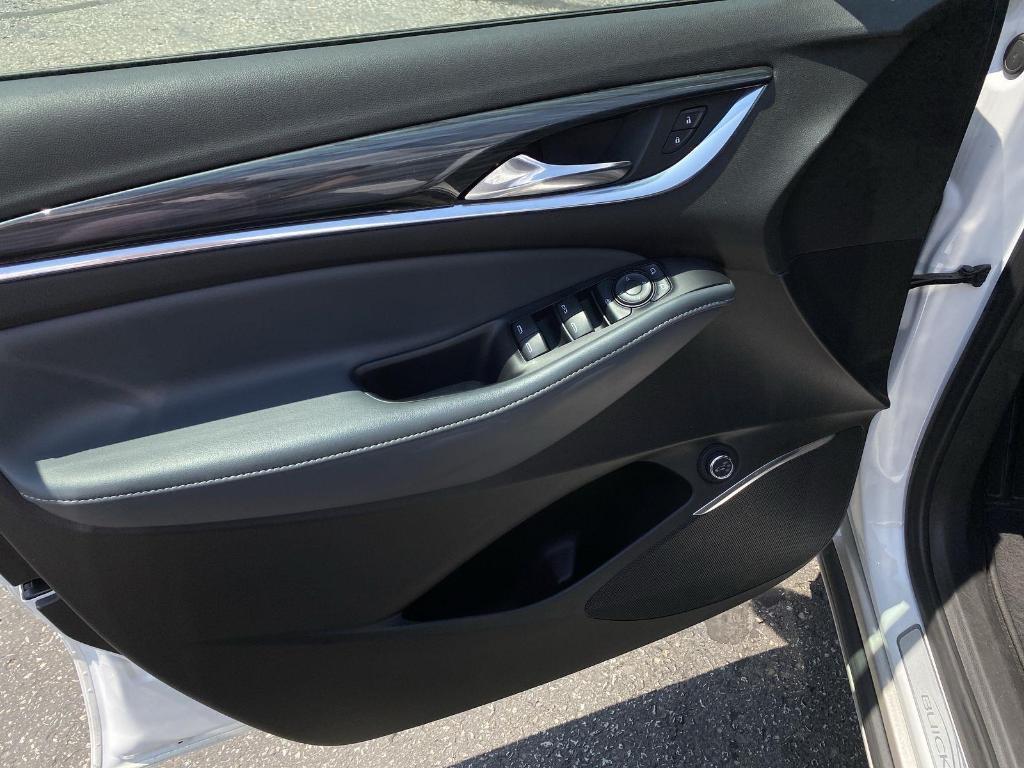 used 2022 Buick Enclave car, priced at $33,000