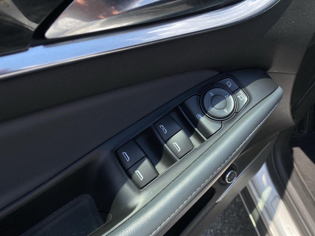 used 2022 Buick Enclave car, priced at $33,000