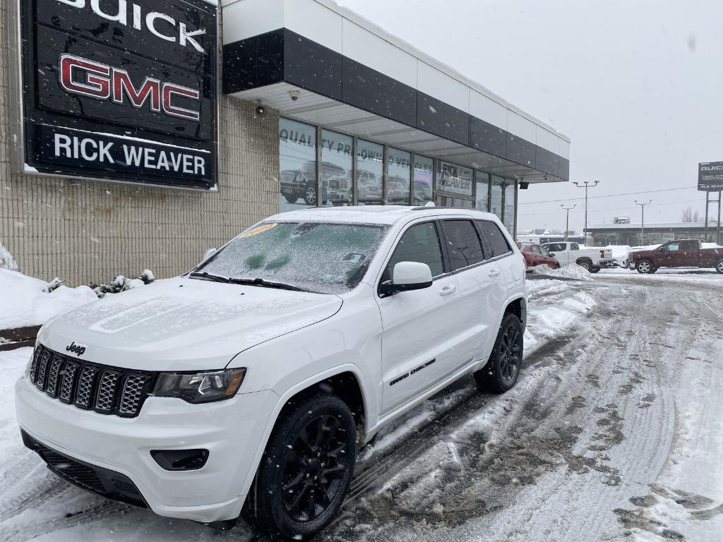 used 2018 Jeep Grand Cherokee car, priced at $24,500