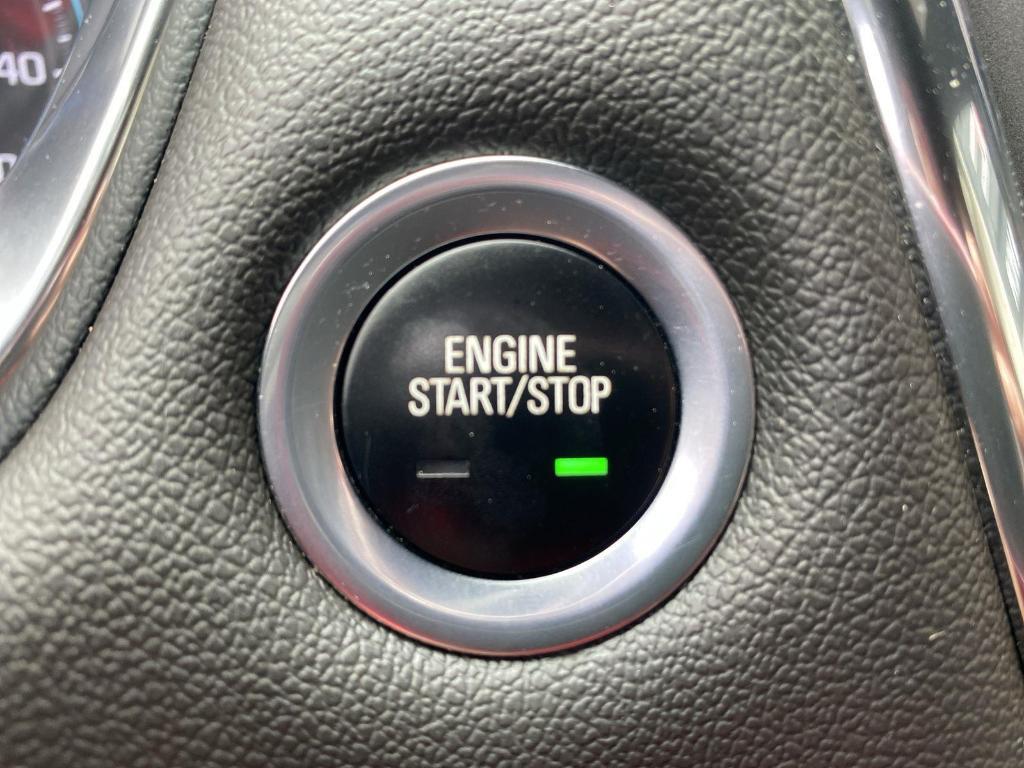 used 2023 Chevrolet Traverse car, priced at $33,000