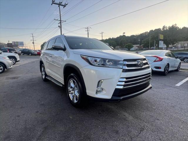 used 2017 Toyota Highlander car, priced at $23,999