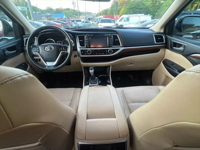 used 2017 Toyota Highlander car, priced at $23,999