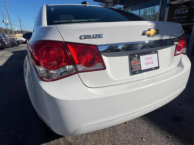 used 2016 Chevrolet Cruze Limited car, priced at $10,999